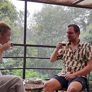 Le Munnar Couette-café