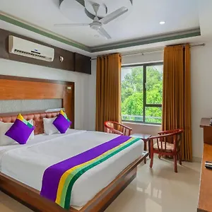 Treebo Premium Palmyra Milford, 2 Km From Alleppey 4* Alappuzha