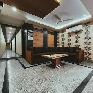 S L E Residency 2* Varanasi